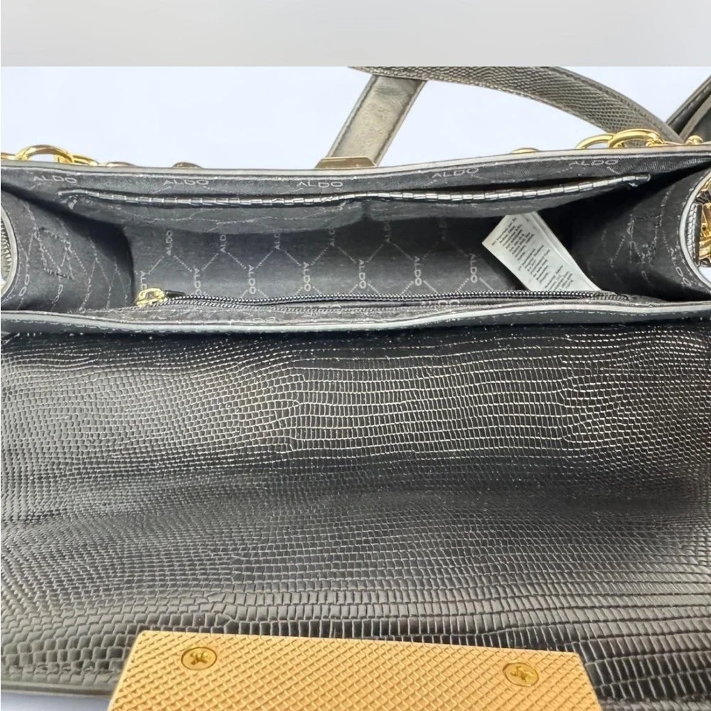 ALDO Black and Gold Accent Chain Shoulder Bag Crossbody •new• - Picture 5 of 8